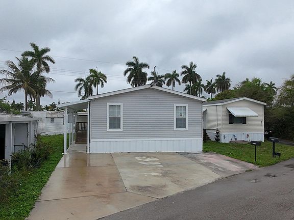 4th image of 8516 SW 17th Court