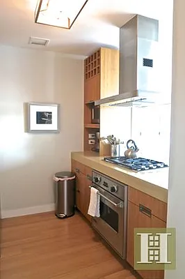 Rented by Halstead Real Estate | media 20