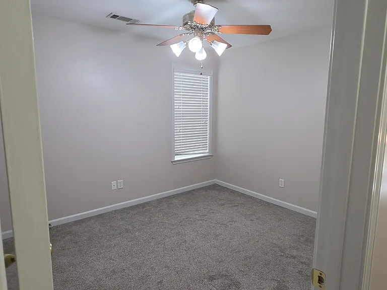 4572 Park Ridge Pkwy — Photo 29