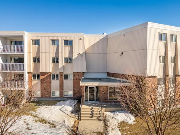 3835 107th St NW #402, Edmonton, AB T6J 2N7