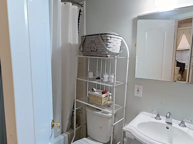 103 Prince St #16 — Photo 8