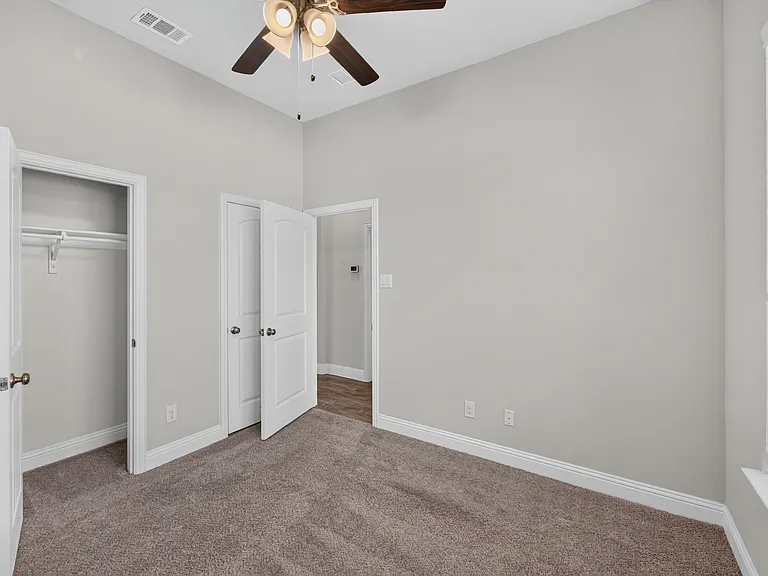 2819 Diamondback Dr — Photo 14