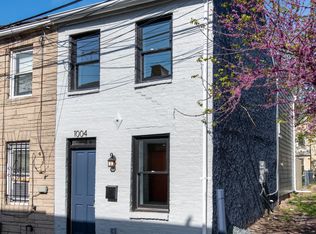 1004 Creek Aly, Baltimore, MD 21230