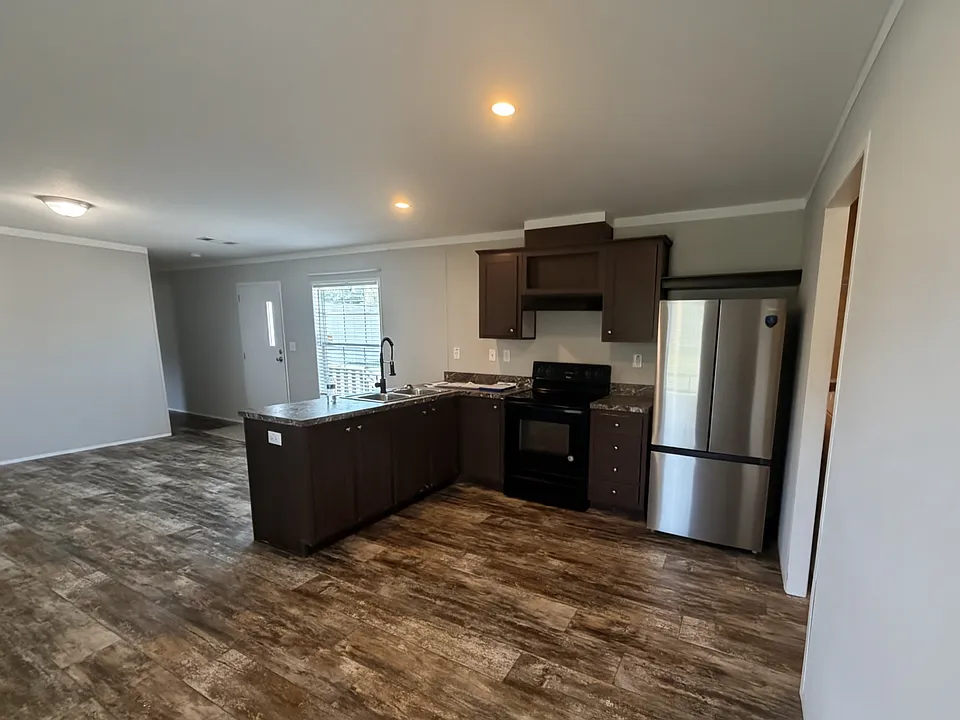 4820 N US Highway 441