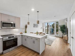 1813 N Howard St #404, Philadelphia, PA 19122