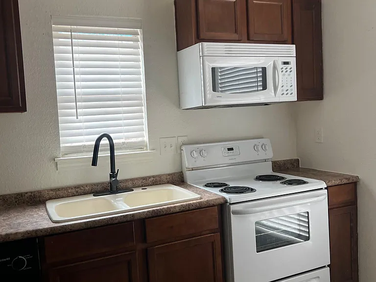 664 Confederate Ridge Rd — Photo 18