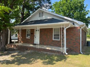 918 Durham St, Fuquay Varina, NC 27526
