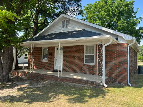 918 Durham St, Fuquay Varina, NC 27526