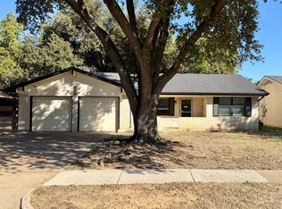 2309 Ruby Rd, Irving, TX 75060