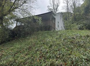 129 Minden Tipple Rd, Minden, WV 25879