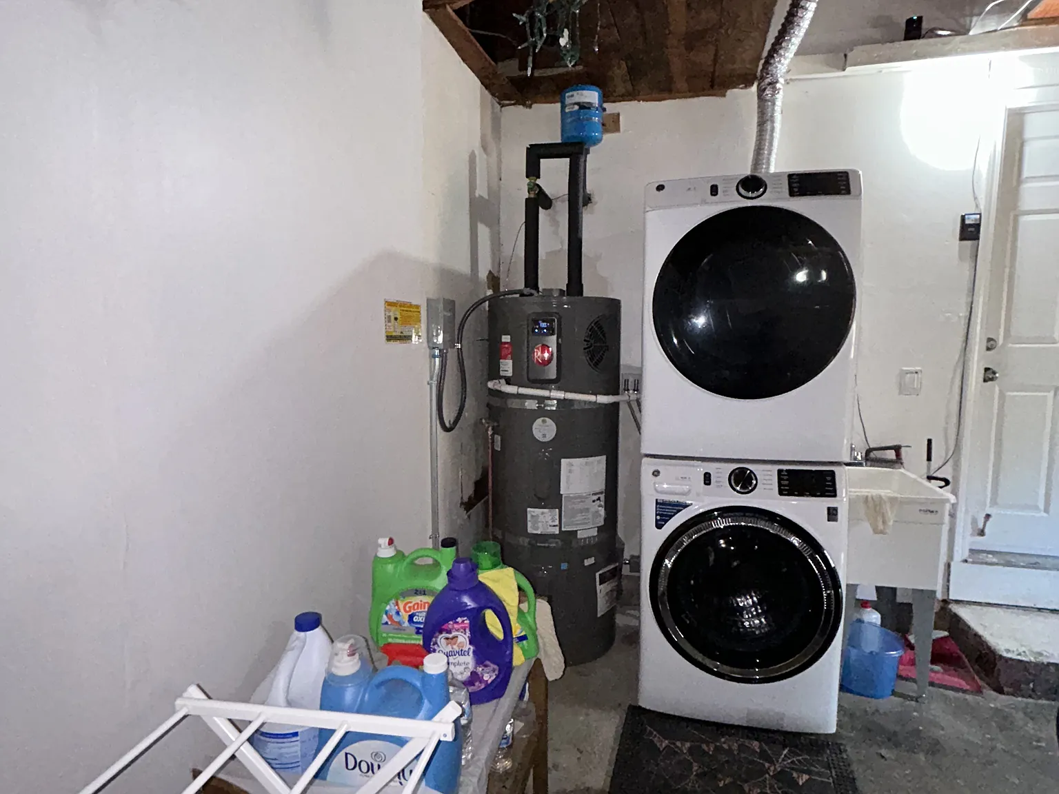 3 bed, 1000 sqft, $1,200 — Photo 4