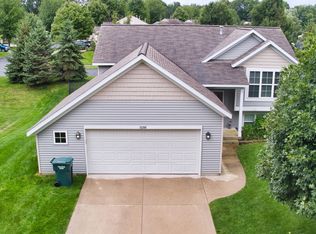 15266 Steeplechase Ct, Grand Haven, MI 49417