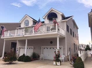141 53rd St #EAST, Sea Isle City, NJ 08243
