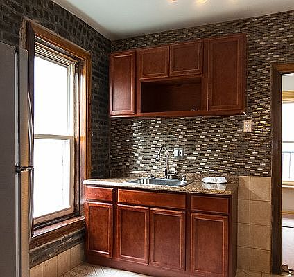 1st image of 1524 Bedford Ave APT 4L