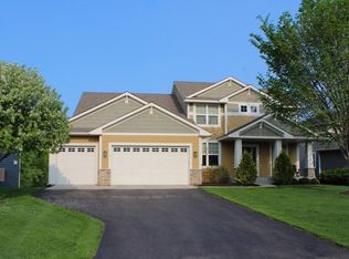 8780 Reflections Rd, Chanhassen, MN 55317