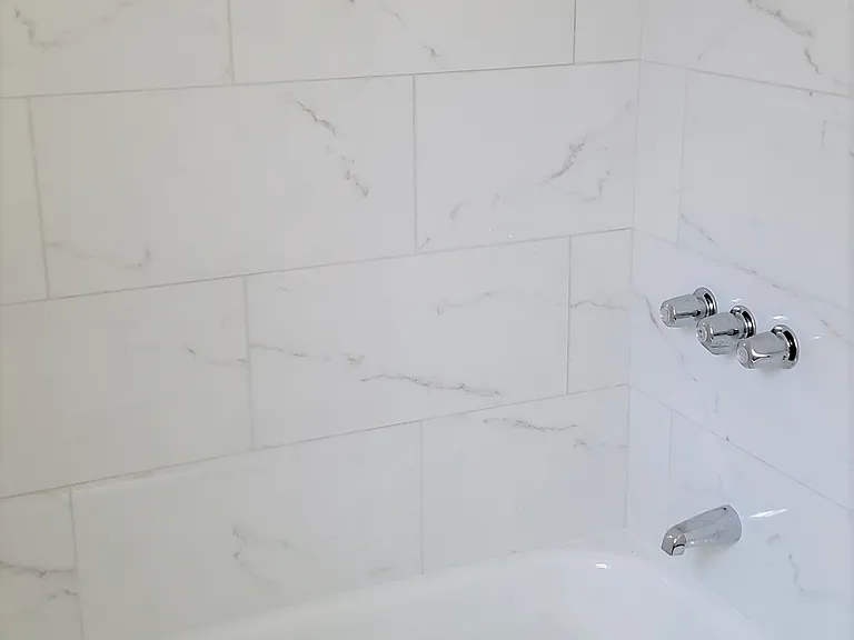 5230 N Rockwell St #2 — Photo 10