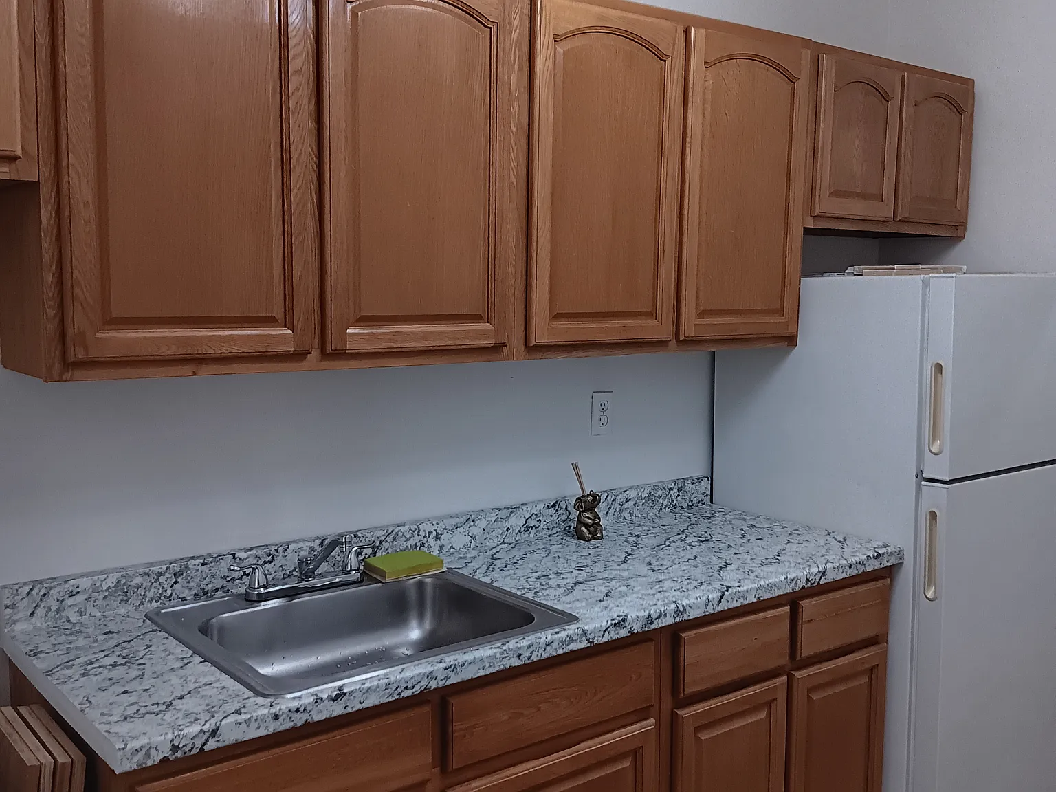 2 bed, 650 sqft, $2,600 — Photo 4
