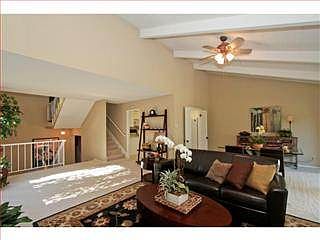 4th image of 130 Sand Hill Cir