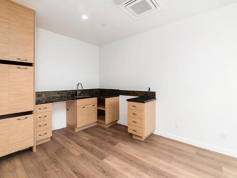 157 W Leucadia Blvd — Photo 24