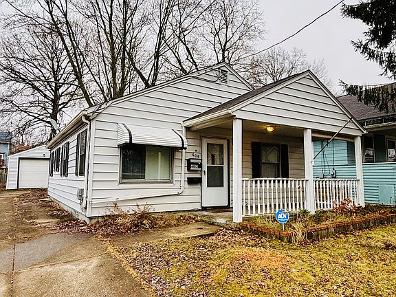 2nd image of 605 Sanford Ave