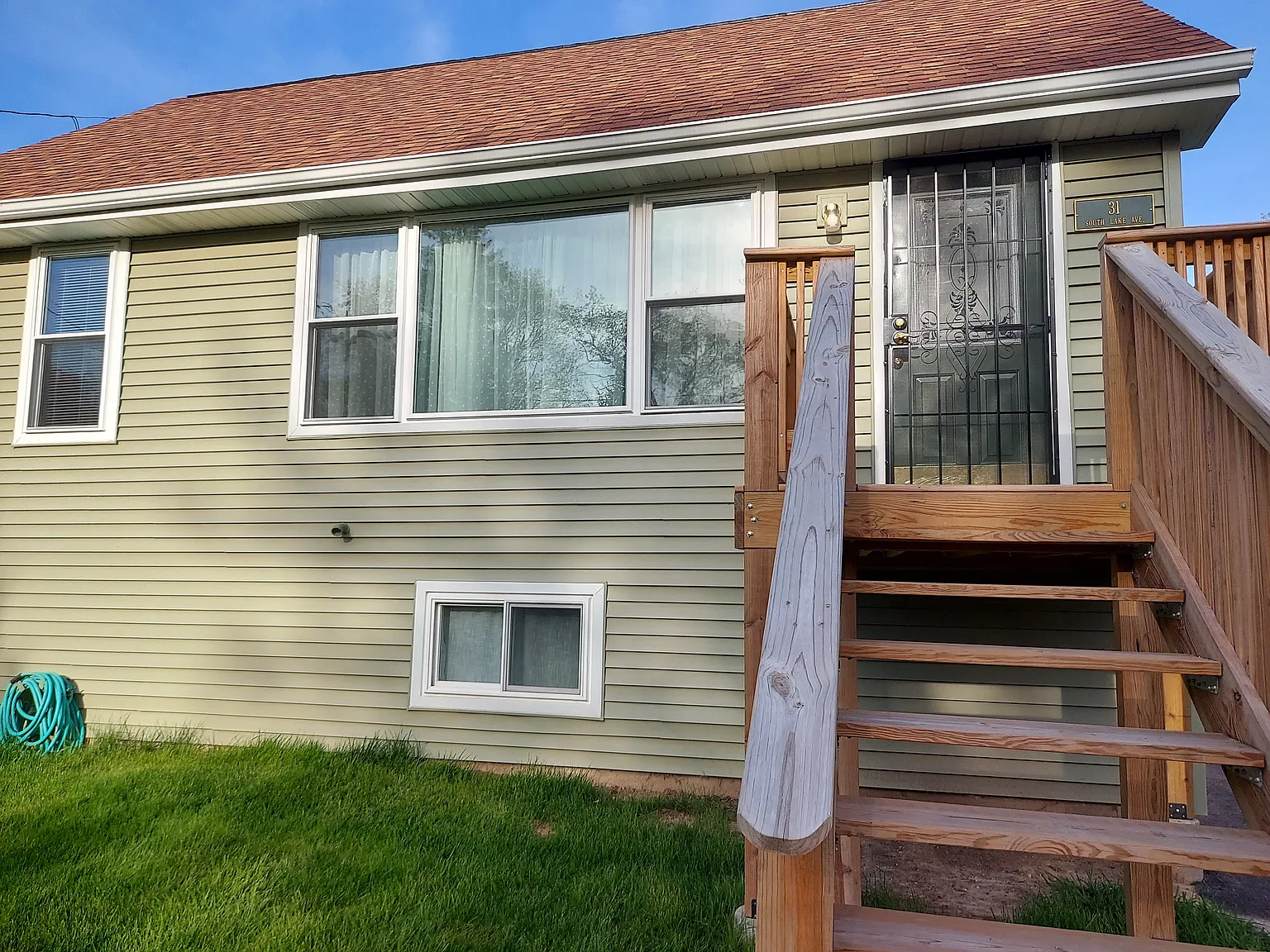 31 S Lake Ave — Photo 2