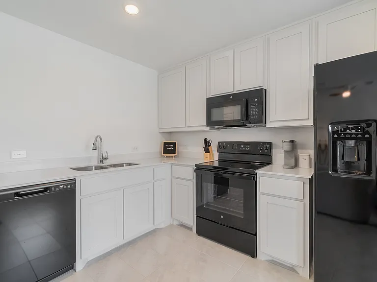 8746 Texas Risinger Dr — Photo 11
