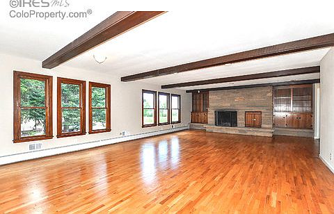 4th image of 1009 31st Street Ln
