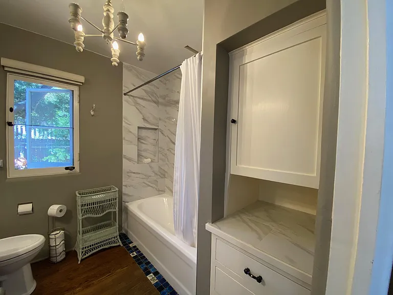 1328 W Valerio St — Photo 14