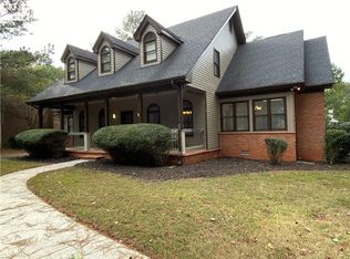 201 Three Oaks Dr, Lawrenceville, GA 30046