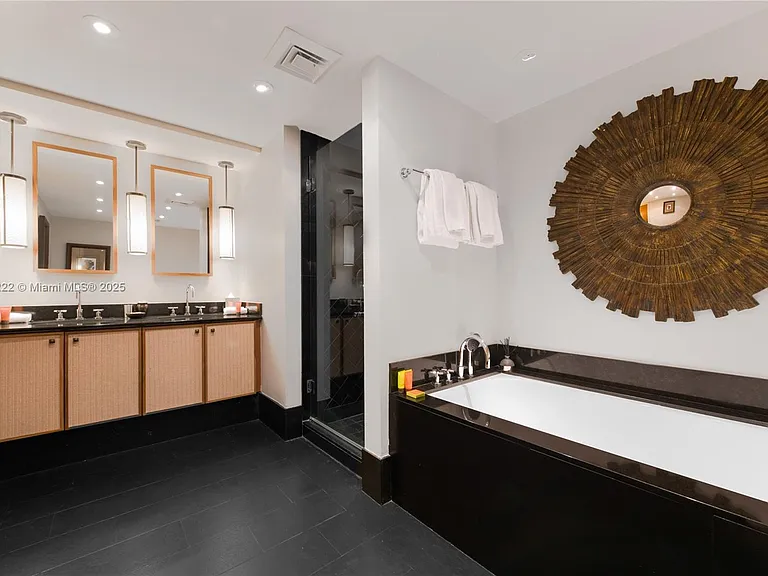 101 20th St #2402 — Photo 14