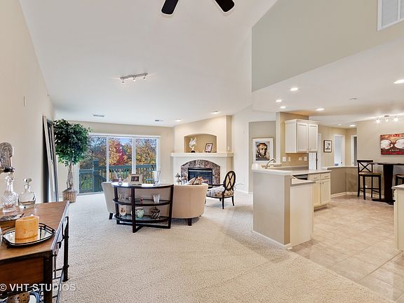 2nd image of 2239 Vanderbilt Dr #2239
