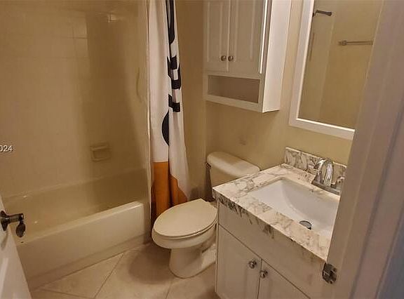 3rd image of 6644 SW 194th Ave #0