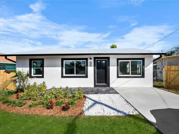 8477 SE Begonia Way, Hobe Sound, FL 33455