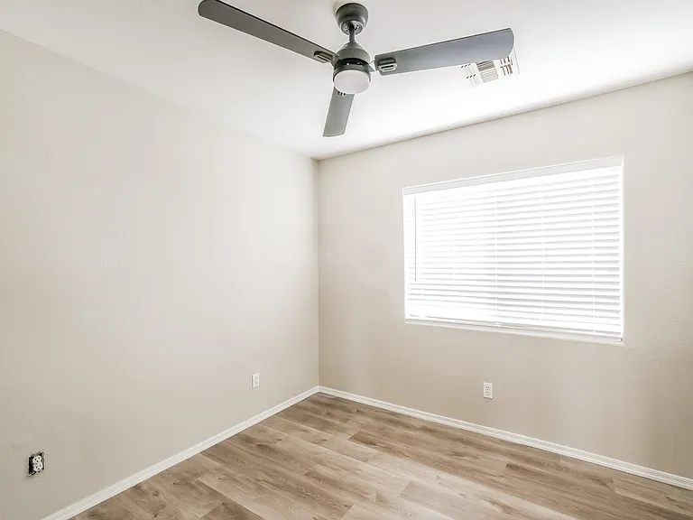 12929 W Willow Ave — Photo 12