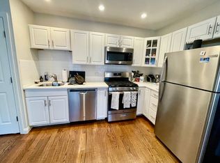 3 Endicott Ct #4, Boston, MA 02113