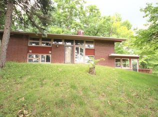 705 Stamper Ln, Godfrey, IL 62035