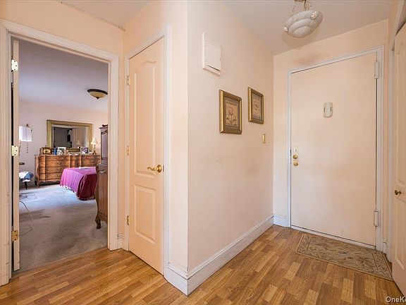 4th image of 510 Dubois Ave #B1