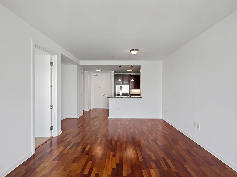 88 Townsend St #417 — Photo 2