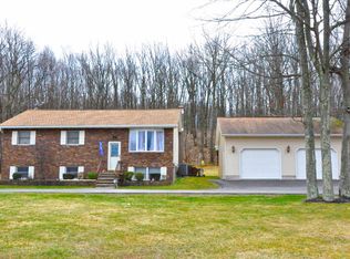 1134 S Main Rd, Mountain Top, PA 18707