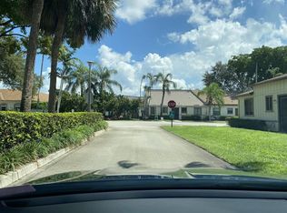 11978 Sturbridge Ln #11978, Wellington, FL 33414