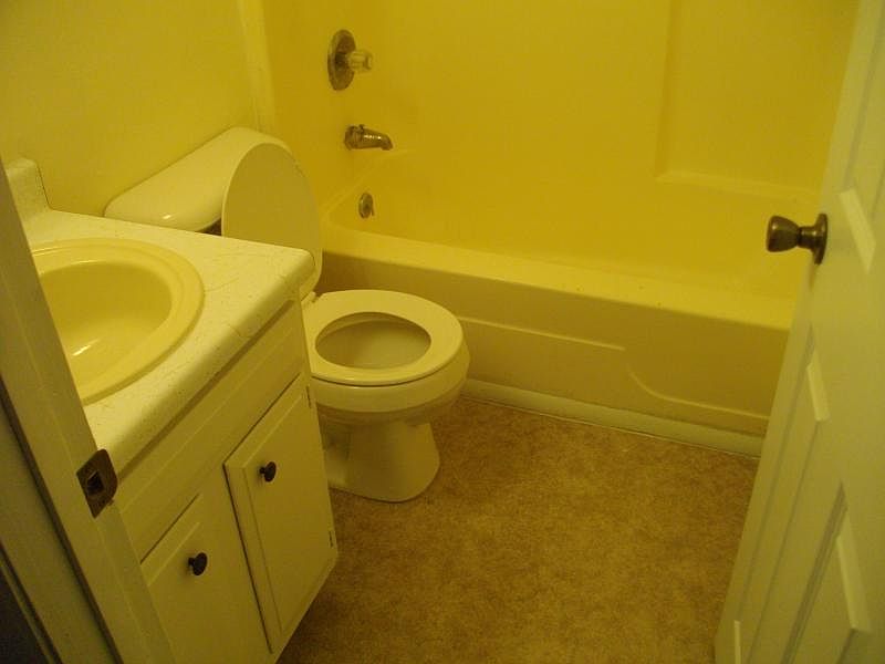 1st image of 429 Hill St APT 4