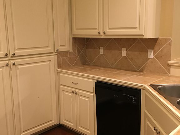 5th image of 2122 Woodland Ct