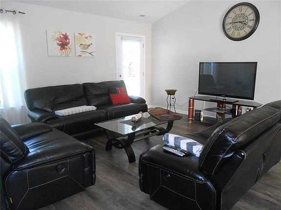 3rd image of 3424 Village Dr
