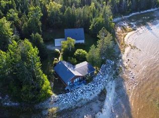 173 Horseshoe Bay Rd, Saint Ignace, MI 49781