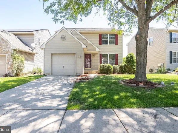 112 Wesley Ln, Coatesville, PA 19320