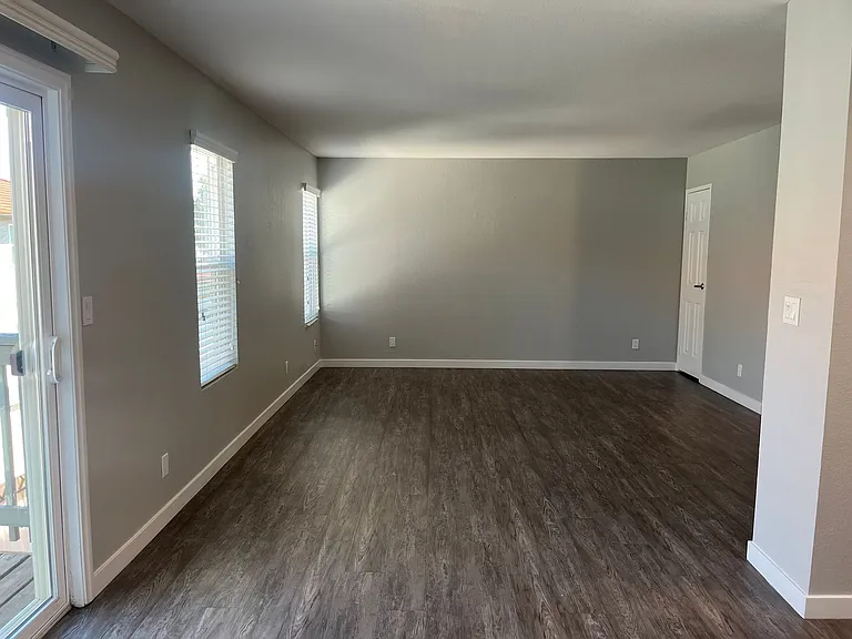 Corona Pointe Resort — Photo 180