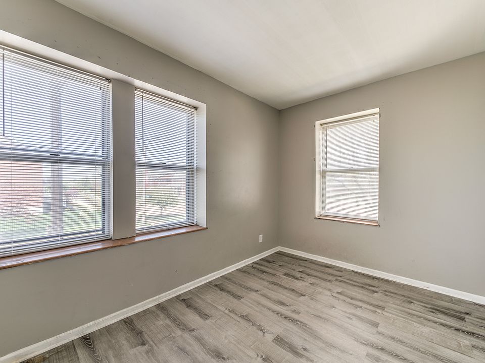 1st image of 3866 McRee Ave APT 1W