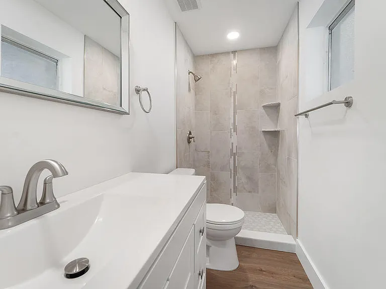 4317 Birdwood St — Photo 7