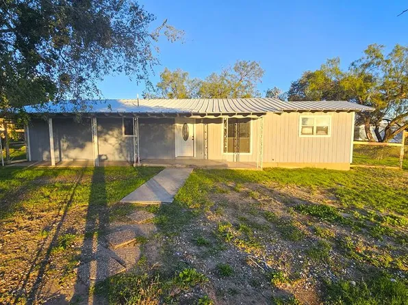 11916 Coleman St, Carlsbad, TX 76934