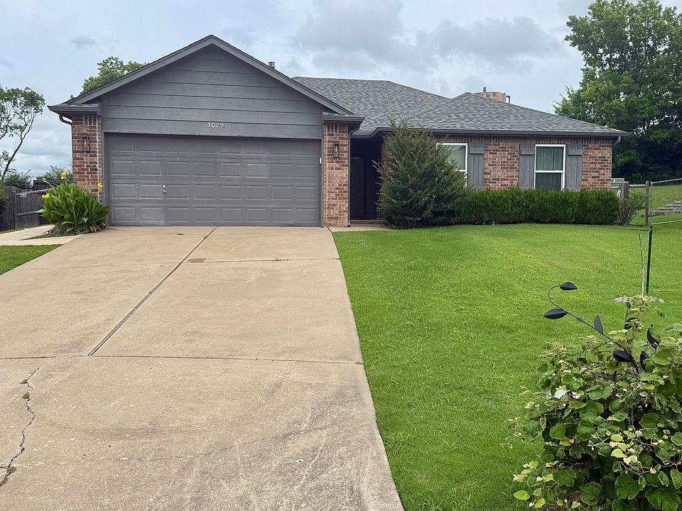 1st image of 3029 Village Dr